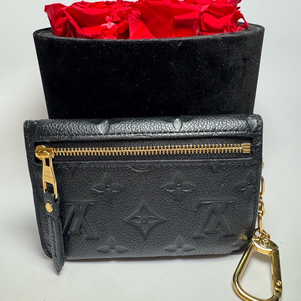 SOLD Louis Vuitton Black Key Pouch Wallet – Empreinte Noir Leather w/ Key Ring - Picture 4 of 14